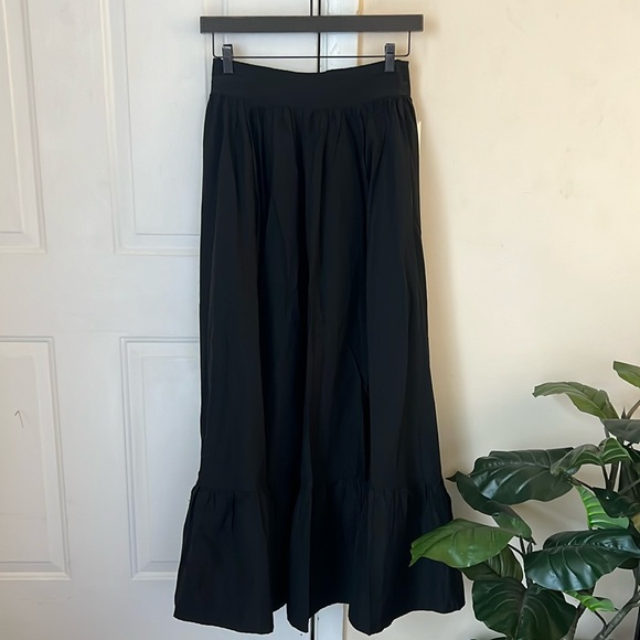Modatex  Black Maxi Skirt Pocket Size M NWT - Picture 2 of 12